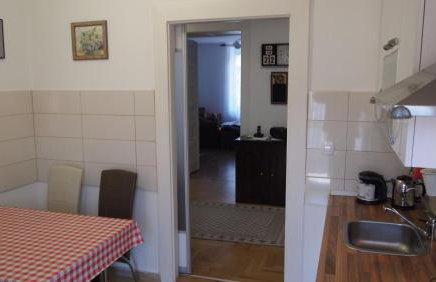 Aha Apartment - Photo 2