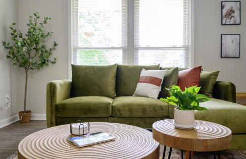 NEW Renovated 4BR Games Big Backyard Deck - Foto 7