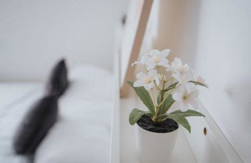 Huge Apartment - 8 Beds - Free Parking - Long Stays! - Foto 31