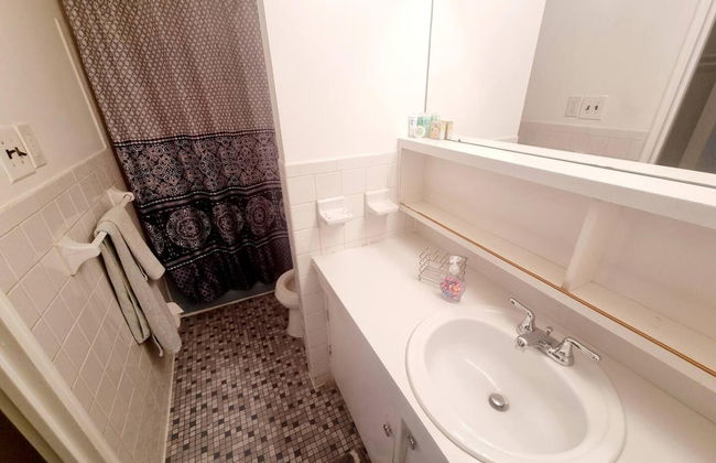 Amazing 2 Bedroom 2 Bath Condo - Foto 18