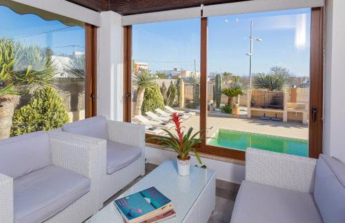 Villa near ibiza Town Sleeps 14 - Foto 18