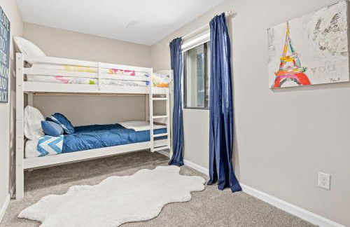 Spacious 5BR Family Haven, Pet Friendly, Game Room - Foto 19