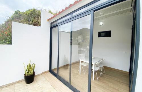 Machico flat center near beach w parking - Foto 35