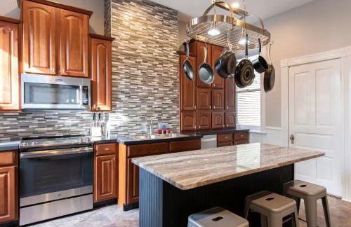 Huge Historic Renovated Home-Walk to All-Highlands - Foto 10