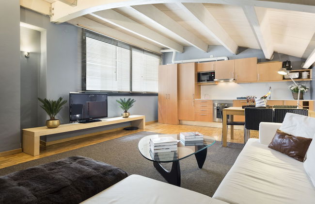 My Space Barcelona Executive Apartments Center - Photo 43