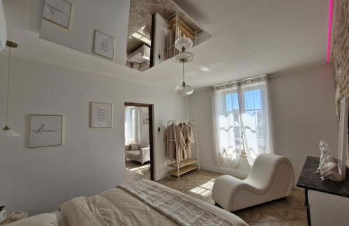 L'audacieuse-Jacuzzi et sauna , miroir suspendu - Foto 8