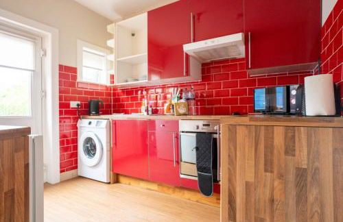 Pinkerton House - Photo 11