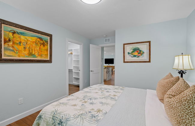 Rovigo Vacation Rental: Spacious Retreat with Panoramic Lake Views in Kings Lake. 4-BR, 4-Bathroom Home with Private Pool, just 3.4 Miles from the Vibrant Fifth Avenue South and Naples Attractions - Foto 1