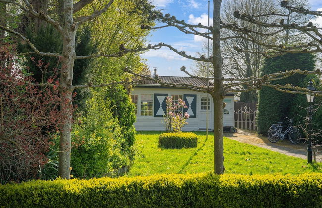 Amazing Holiday Home With Spacious Garden - Photo 25