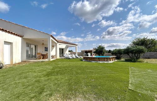 Villa Grivia - Maison avec grand jardin - Piscine - Pétanque - Ping Pong - Foto 24