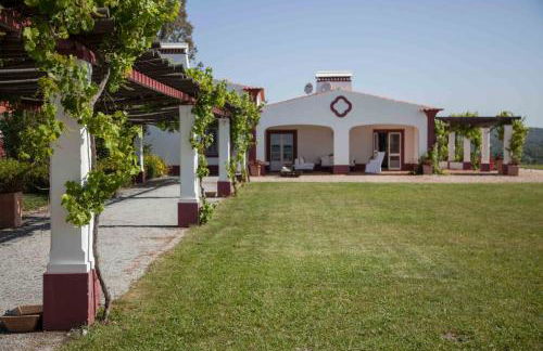 Stunning mansion in São Cristóvão - Photo 80