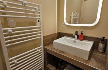 Genas Azieu - Le Chalet, La Bastide, Le Loft, Le Mas et la Paillote - Foto 31