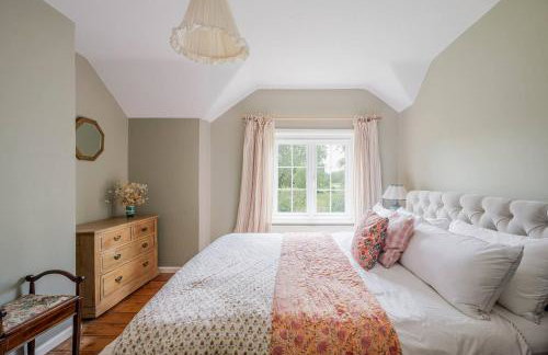 Boutique Suffolk Cottage Cosy Family Holiday Home with Garden Near Aldeburgh - Foto 13