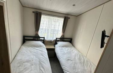Luxury 6-8 Berth Lodge - Foto 13