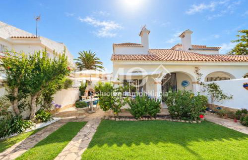 Casa con jardín a pocos metros de la playa 112D - INMO22 - Foto 2
