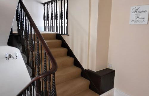 Waterfront Location, Balcony, Sea Views, Free Parking - Foto 35