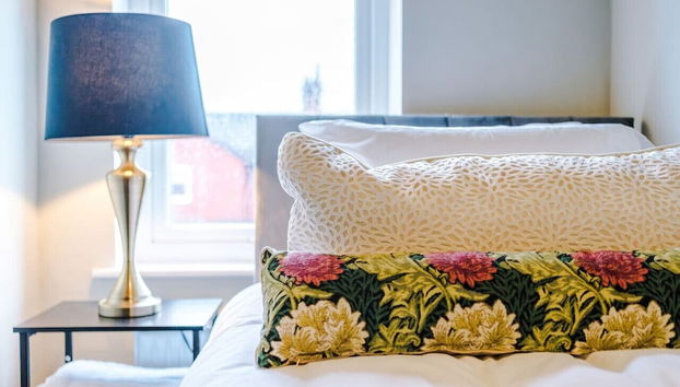 Salford Sanctuary 5 Bed House - Foto 4, Habitación