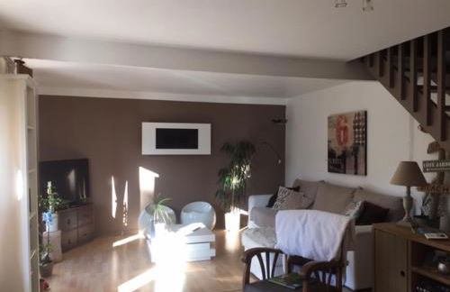 Maison 4 chbs avec jacuzzi, au pied de la piste cyclable - Foto 3