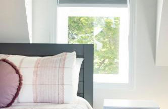 Spacious 4BR Beach Retreat, Steps to Pine Point - Foto 24