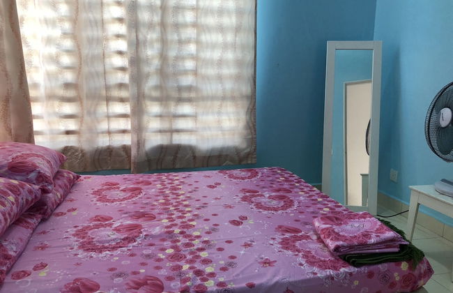 Seri Rendang Homestay Pekan Pahang - Photo 8