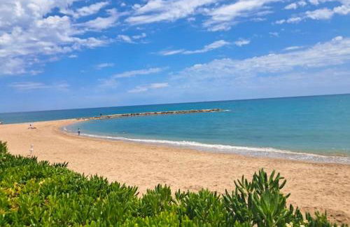 Apartamento con piscina y parking privado - Foto 29