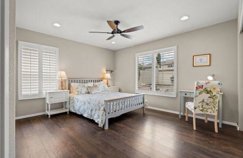 French Country Charm with Pool and Mountain Views - Foto 30