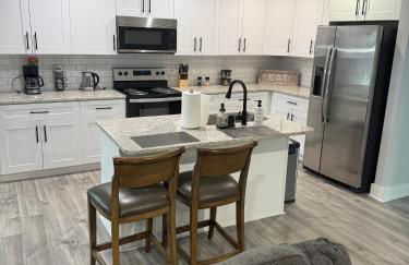 Modern new townhouse near Stone Mountain Sleeps 10 - Foto 20