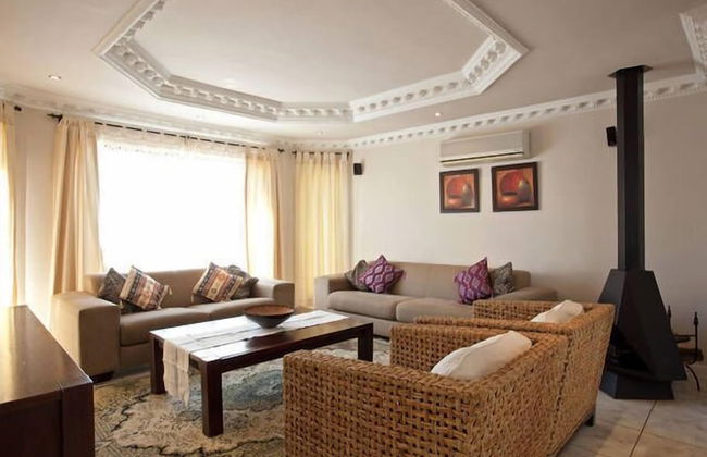 Villa West Beach - Photo 11