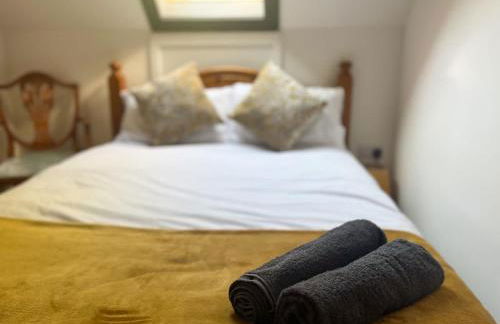 Peaceful Three Bed Country Apartment - Foto 8