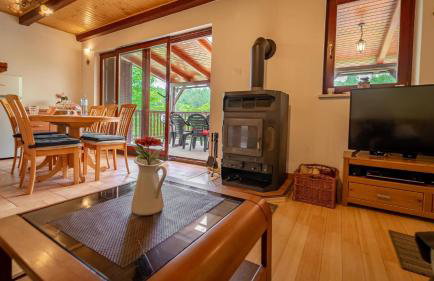 Planinski Raj House with 2 Apartments for 10 Guests - Foto 8