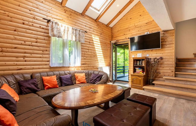 Berguitje met Binnenzwembad - Foto 11