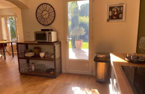 Villa proche d'Avignon. - Foto 10