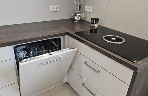 CASA8070 - Exklusive große Maisonette-Wohnung 91 qm für Familien, Gruppen, Geschäftsreisende, inklusive Parkplatz, WLAN, Kaffee und Tee, voll ausgestattet für 1 bis 9 Personen, zentrumsnah an der Autobahn A9 Ingolstadt-Süd - Photo 41