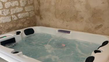 Maison avec jacuzzi privatif - Foto 4