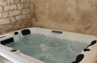 Maison avec jacuzzi privatif - Foto 4
