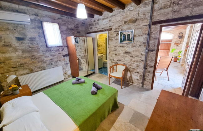 Skarinou's Landhouse Poolside Apartment - Foto 2