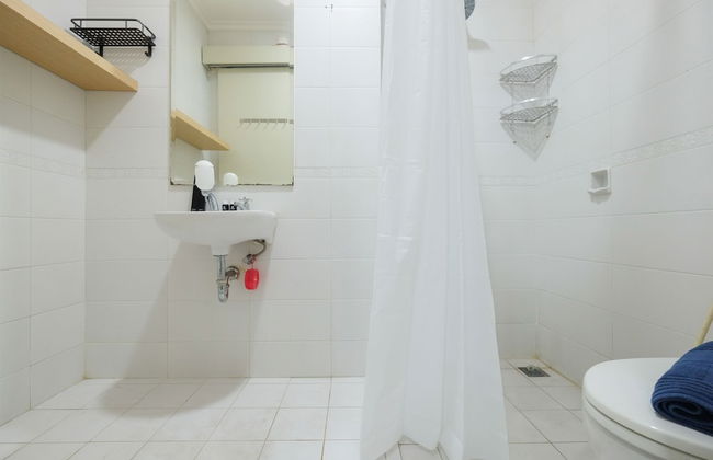 Comfy And Minimalist Studio At City Home Moi Apartment - Photo 9