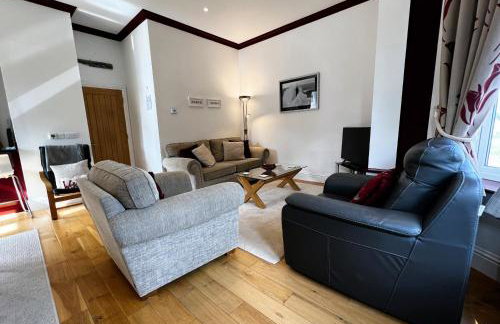 6 Shanklin Manor - family friendly apartment in Shanklin Old Village - Photo 15