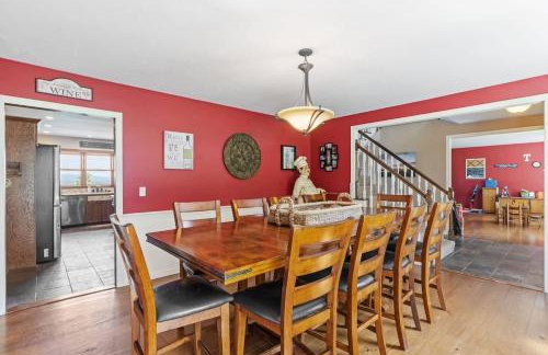 Lakeside Luxury Retreat with Winnipesaukee Views - Foto 37