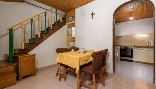 2 Bedroom Stunning Home In Susak - Foto 4