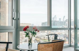 LUXURY 3 Bed 3 Bath Apartment in Central London - Photo 48