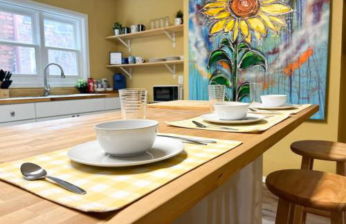 Spacious 2BR Sleeps up to 6 Art Inspired and Affordable - Foto 10