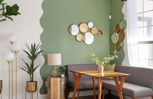 Large Groups House with Heated Pool & Hot Tub, Pet friendly - Foto 2