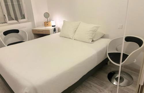 Appart'hotel61 OFFRE D'OUVERTURE Au pied de tous commerces & commodités ainsi que marché mercredi & samedi - Foto 47