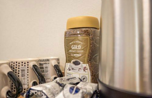 College Suites - Photo 25