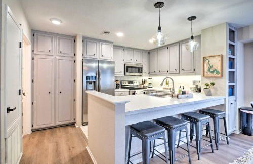 Waterfront Horseshoe Bay Retreat with Game Room! - Foto 4