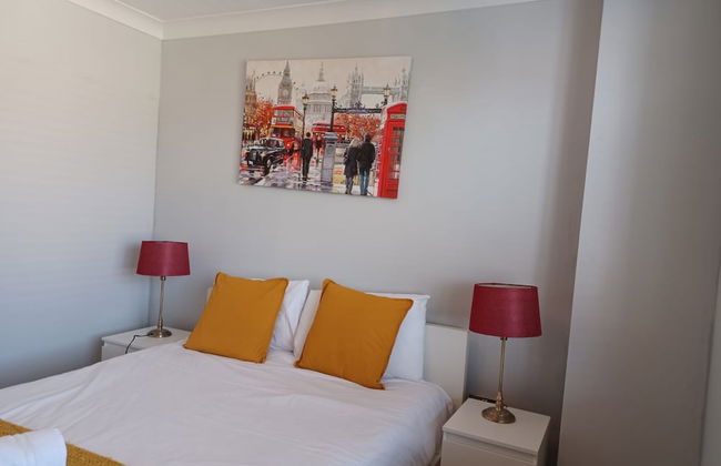 Red Door Malt - Huku Kwetu (Dunstable) - Foto 3