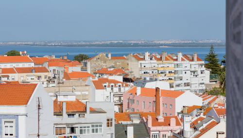 Renovated Sunny Apartment with Amazing Sunset Balcony , By TimeCooler - Foto 5