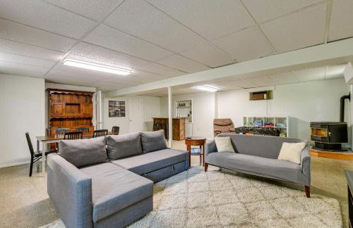 Pasadena Hideaway with Game Room and Fire Pit! - Foto 19