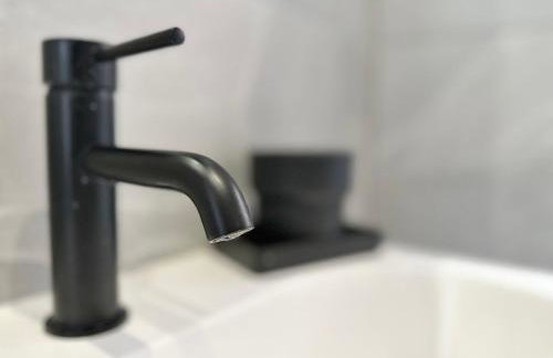 Cute, Stylish 1 Bedroom Leeds City Apartment - Photo 9